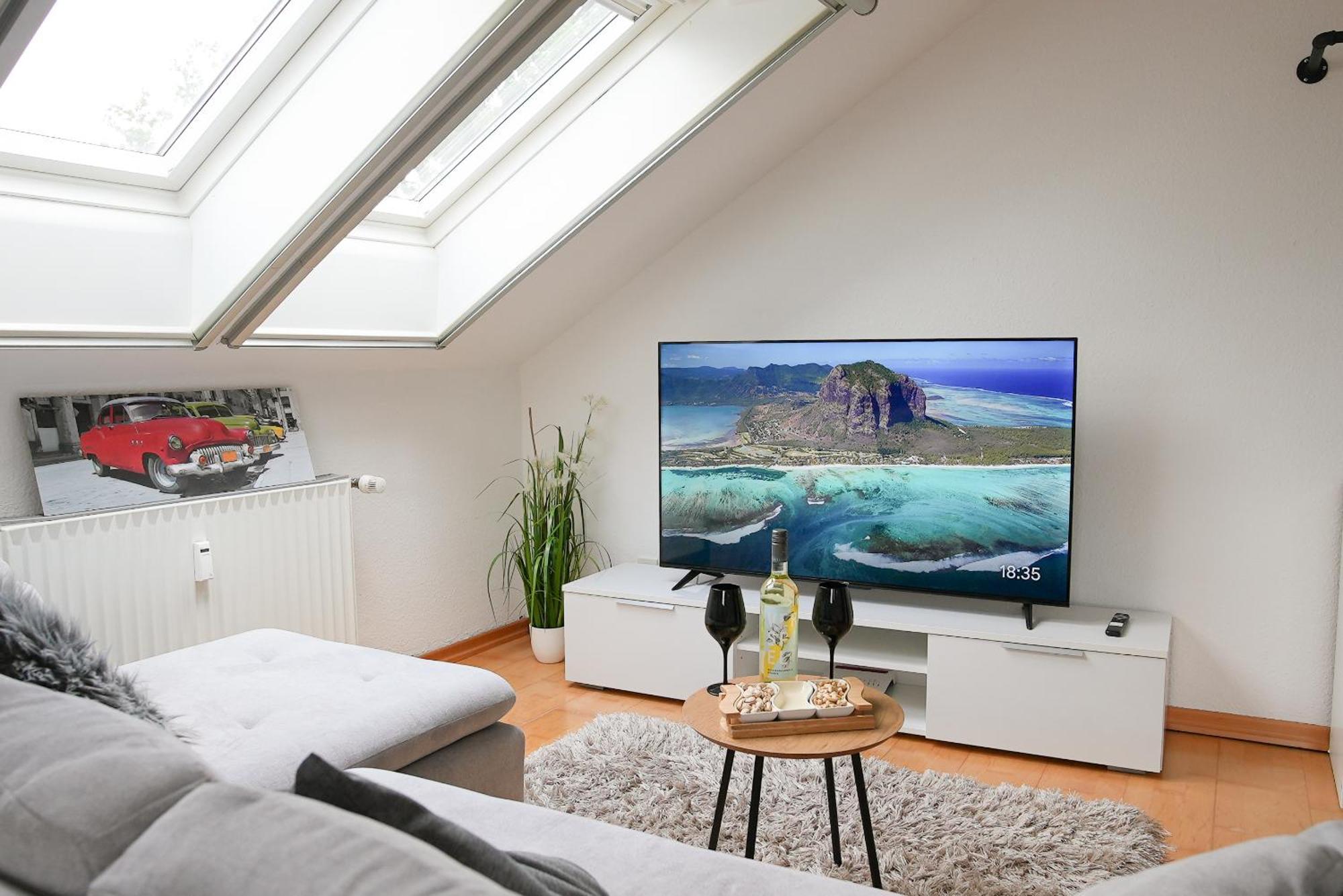 Remark Studios - Wohnung Fuer 6 In Grossburgwedel Buitenkant foto
